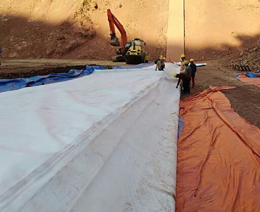解决复合黄瓜视频APP下载地址膜焊接问题必然影响堆石坝性能