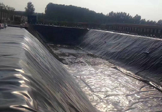 HDPE黄瓜视频APP下载地址膜25mm垂直深度铺设安装要求