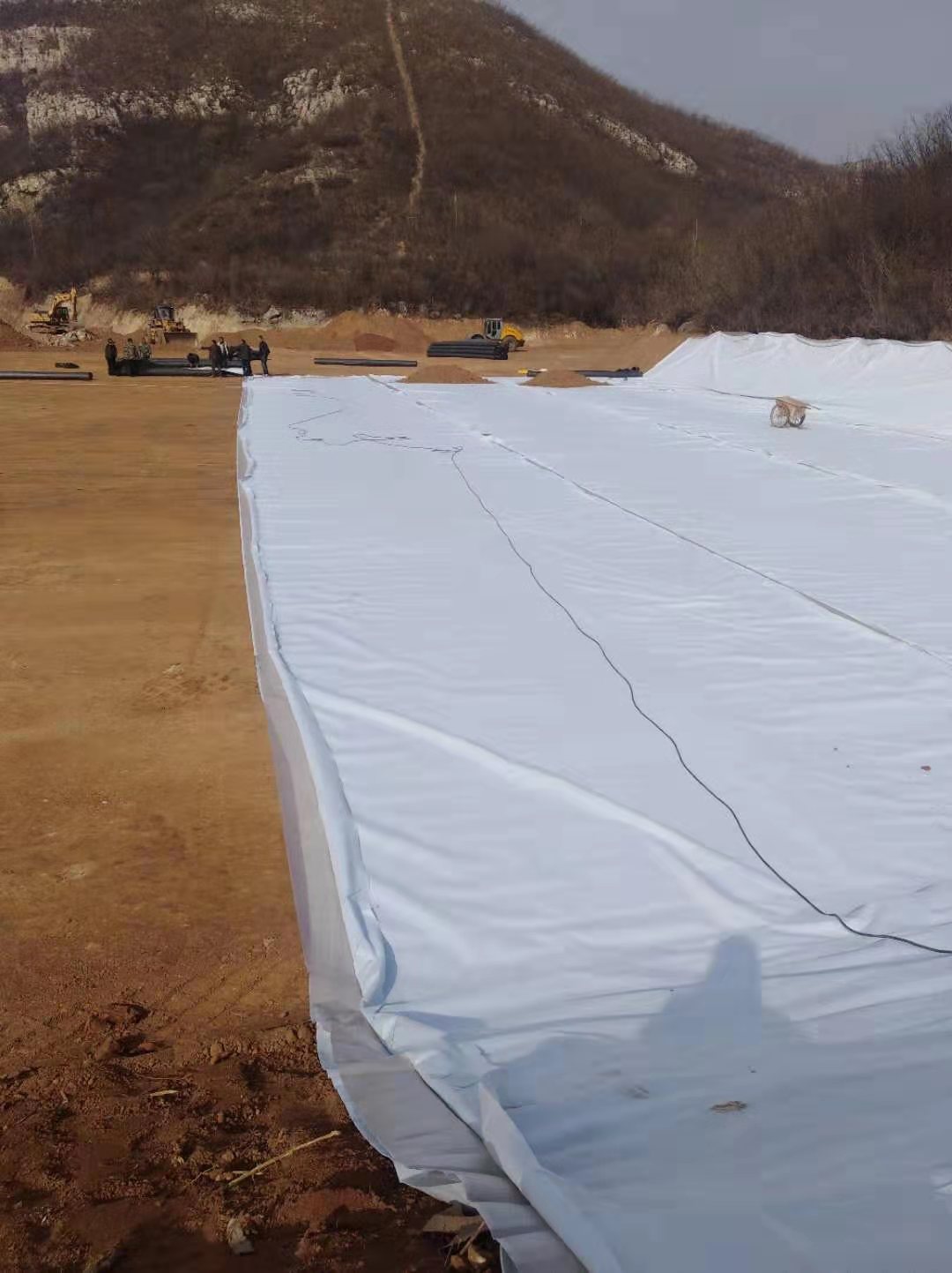 人工防渗系统中HDPE黄瓜视频APP下载地址膜破坏的原因
