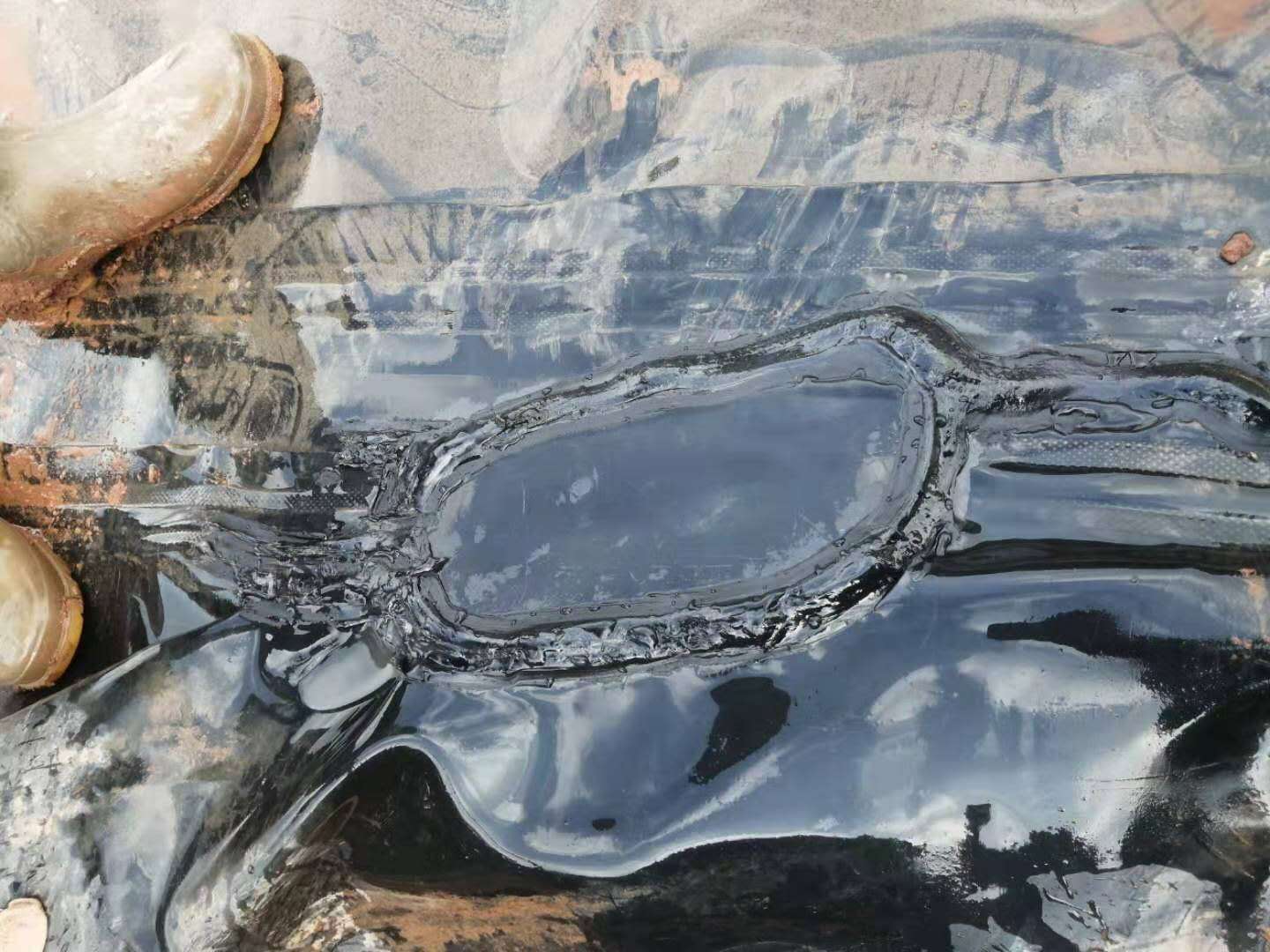 填埋场内坡面黄瓜视频APP下载地址膜如何修补