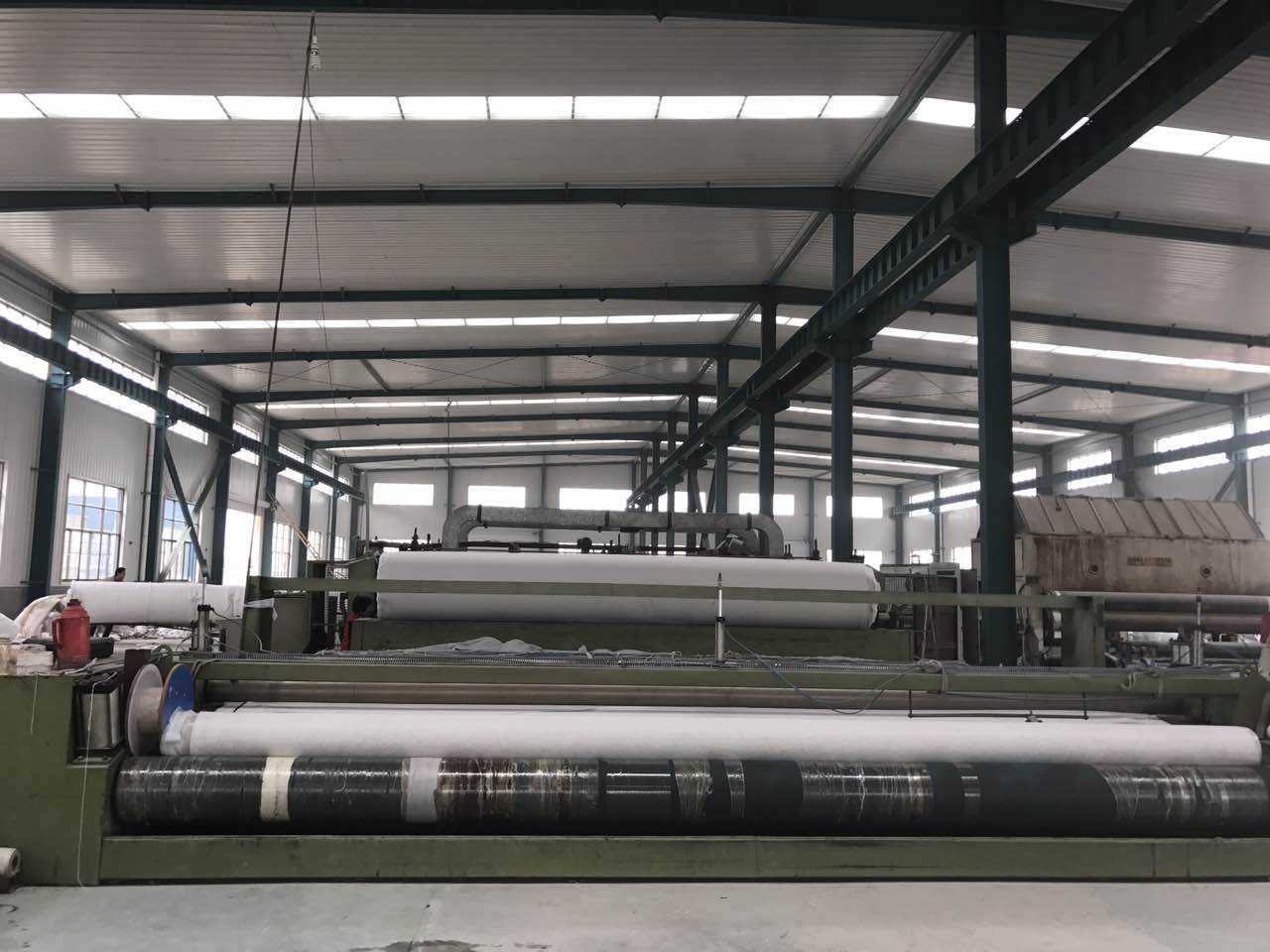 水利水电工程上HDPE黄瓜视频APP下载地址膜防水层体系结构怎样？