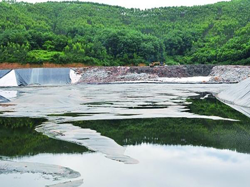 除险加固设计方案中使用黄瓜视频APP下载地址膜的可靠性