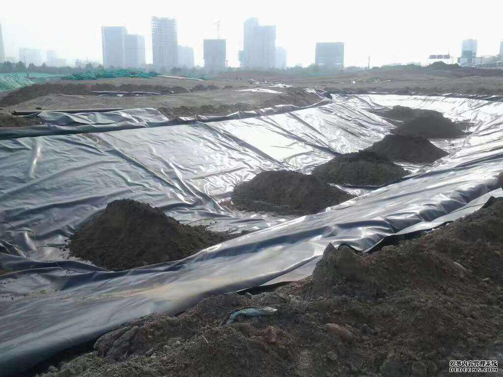 复合黄瓜视频APP下载地址膜连接采用膜焊布缝的方式如何进行？